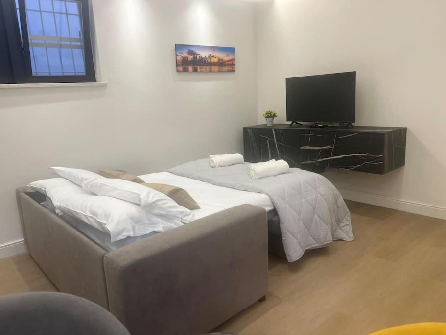 Castello Estense Luxury Apartment - Centro Φεράρα Εξωτερικό φωτογραφία
